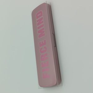 Revolution Makeup - Fierce Mind Highlighter Palette